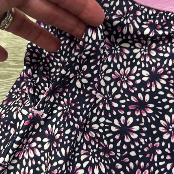 Womens, PGA Tour, golf shirt & skirt NWT small - Picture 6 of 10